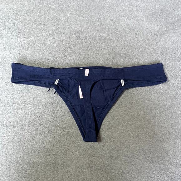 Victoria's Secret PINK 2011 Low Rise Thong Panty Blue Pink Heart Me Graphic RARE - Picture 3 of 6